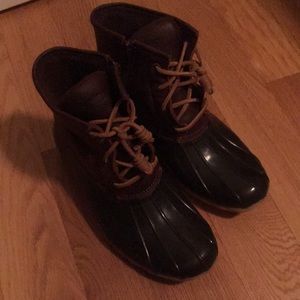 Sperry rain boots
